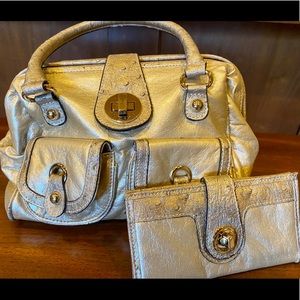 Guess bag with wallet